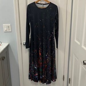 NWOT Navy Blue long sleeve dress multicolor splatter paint design size M pockets